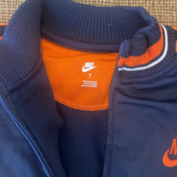 Nike Sweater Zip Up - Picture 2 of 4